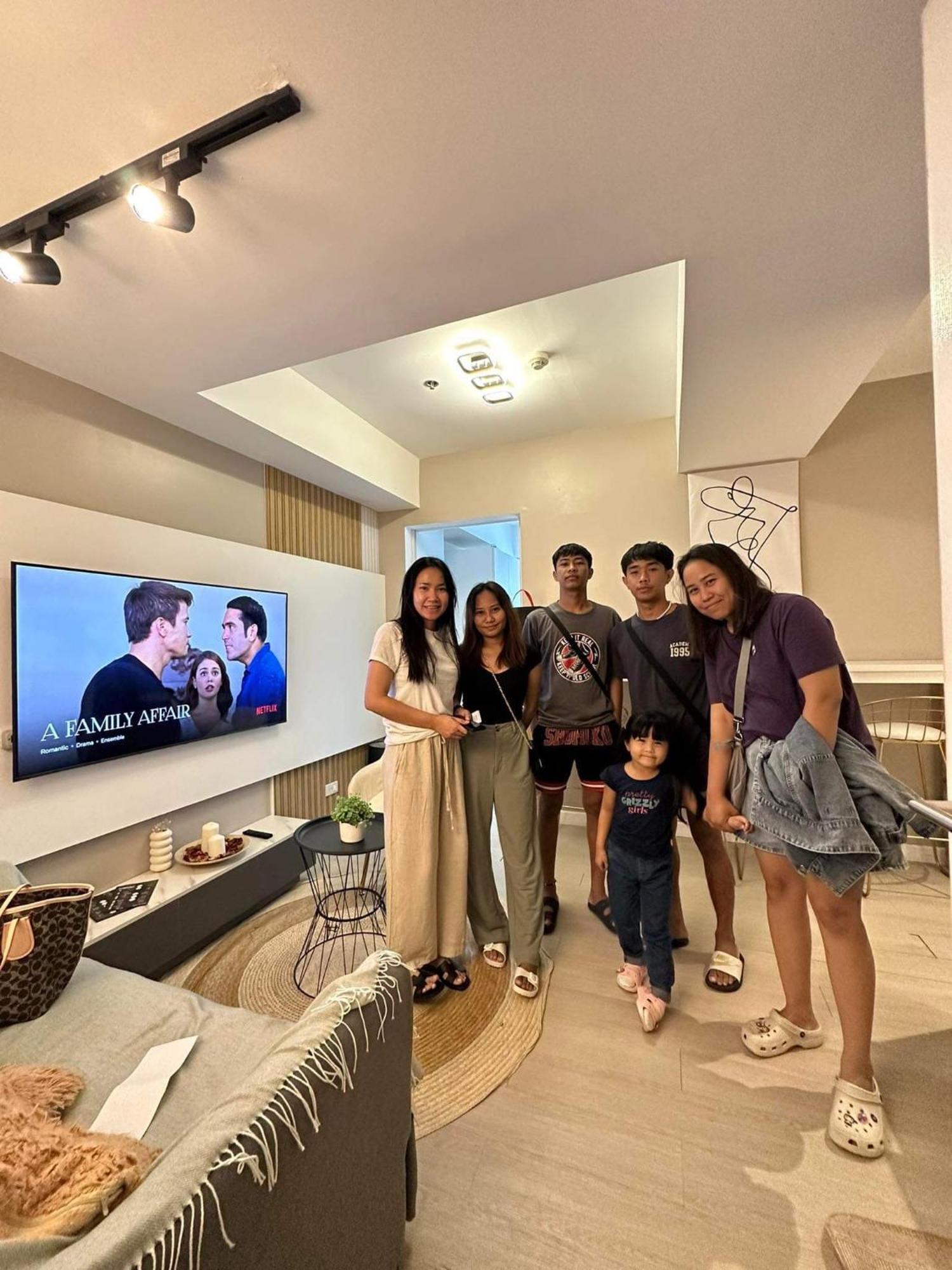 Azure Urban Resort Residence R&C - Paranaque Маніла Екстер'єр фото