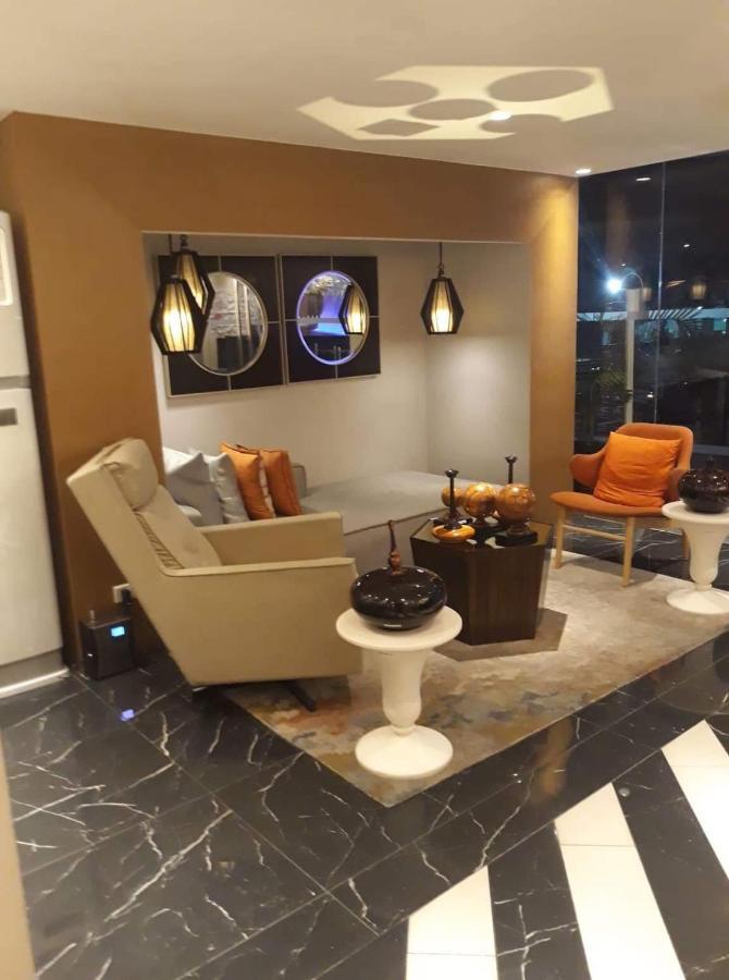 Azure Urban Resort Residence R&C - Paranaque Маніла Екстер'єр фото
